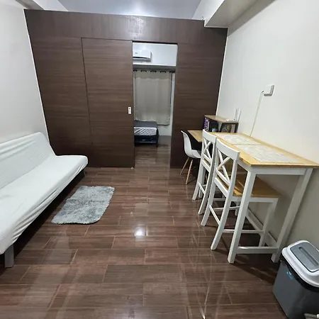Sm Dcs Space -Smdc Air Makati Condo - Affordable Ayala, Makati Central Business District