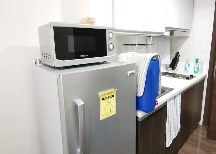 Sm Dcs Space -smdc Air Makati - Affordable Ayala, Makati Business District 马尼拉