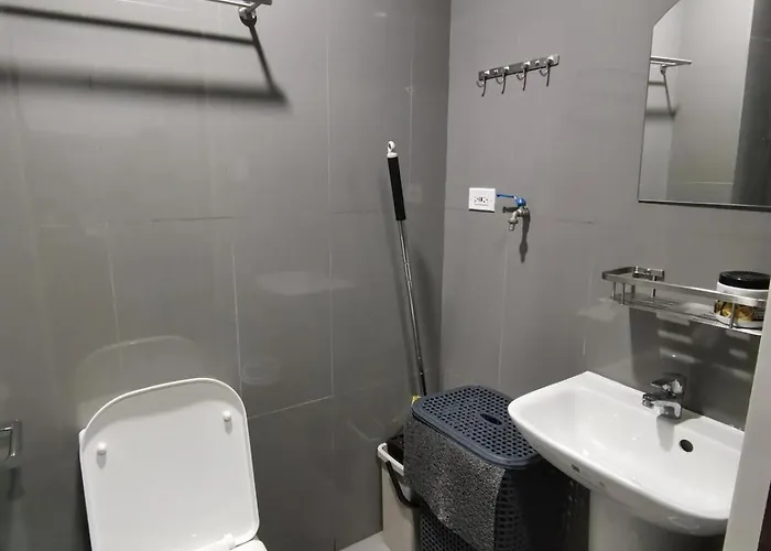 Sm Dcs Space -smdc Air Makati - Affordable Ayala, Makati Business District
